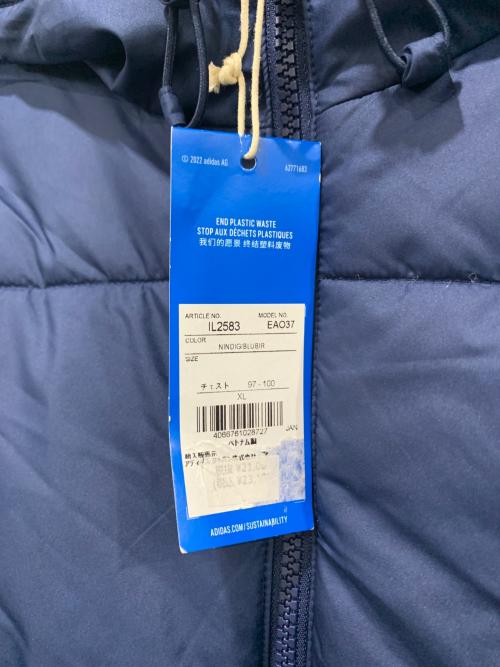 adidas（アディダス）adidas (アディダス) リバーシブル中綿ジャケット ブルー サイズ:Ｌの古着・服飾アイテム