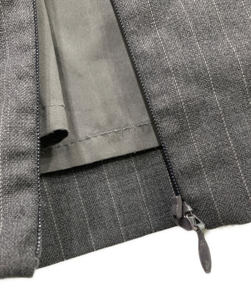 MAISON SPECIAL（メゾンスペシャル）MAISON SPECIAL (メゾンスペシャル) Side Line Pin Straight Pants グレー サイズ:SIZE 38の古着・服飾アイテム