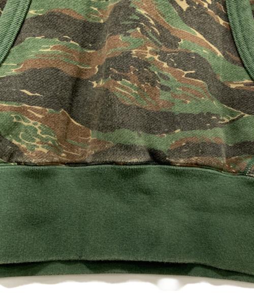 WTAPS（ダブルタップス）WTAPS (ダブルタップス) WTAPS　パーカー グリーン×ブラウン サイズ:Mの古着・服飾アイテム