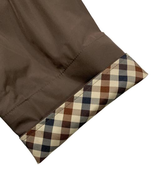 Aquascutum（アクアスキュータム）Aquascutum (アクアスキュータム) フーデッドコート ブラウン サイズ:SIZE Mの古着・服飾アイテム