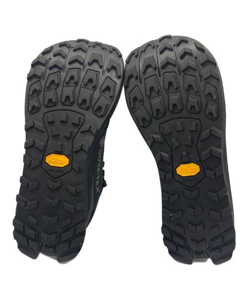 ALTRA（アルトラ）ALTRA (アルトラ) トレイルランニングシューズ ブラック サイズ:SIZE UK 6.5の古着・服飾アイテム
