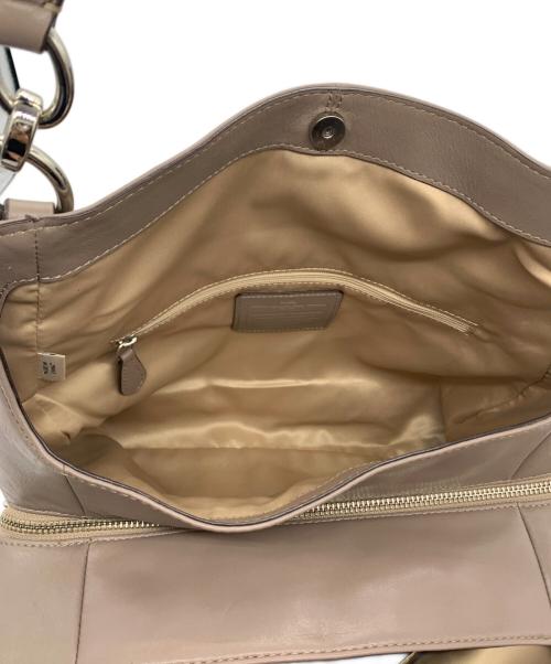 COACH（コーチ）COACH (コーチ) ショルダーバッグ ベージュの古着・服飾アイテム