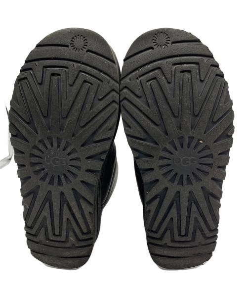 UGG（アグ）UGG (アグ) プラットホームブーツ ブラック サイズ:25cmの古着・服飾アイテム