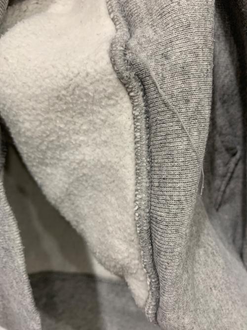 Champion REVERSE WEAVE（チャンピオン リバース ウィーブ）Champion REVERSE WEAVE (チャンピオン リバース ウィーブ) プルオーバーパーカー グレー サイズ: XLの古着・服飾アイテム