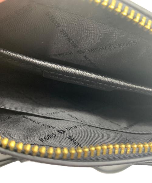 MICHAEL KORS（マイケルコース）MICHAEL KORS (マイケルコース) ショルダーバッグ ブラックの古着・服飾アイテム