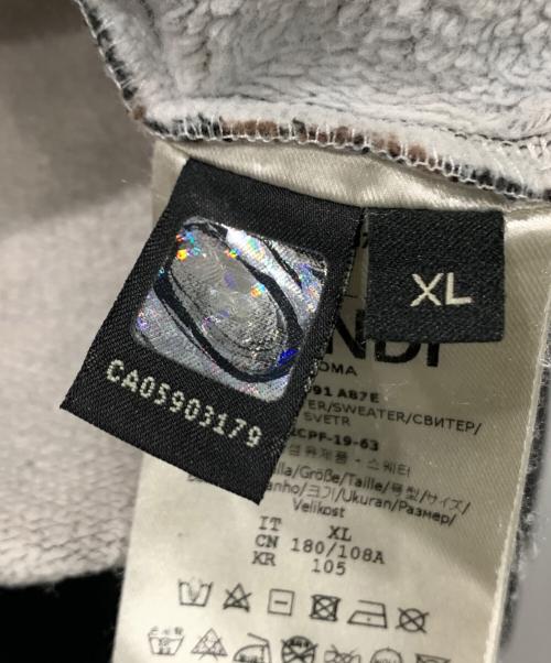 FENDI（フェンディ）FENDI (フェンディ) プルオーバーパーカー ブラウン×ブラック サイズ:SIZE XLの古着・服飾アイテム