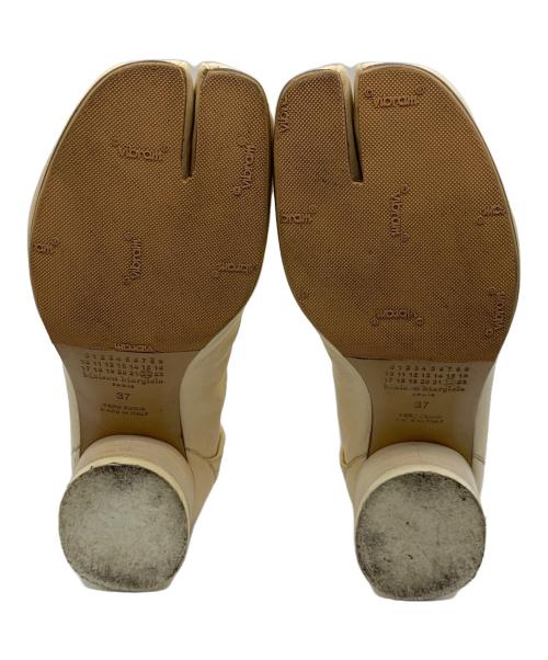 Maison Margiela（メゾンマルジェラ）Maison Margiela (メゾンマルジェラ) 足袋ブーツ ベージュ サイズ:SIZE 37の古着・服飾アイテム