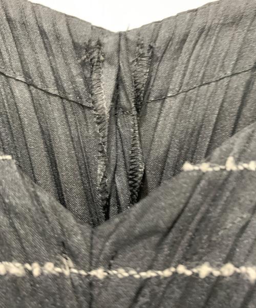 ISSEY MIYAKE（イッセイミヤケ）ISSEY MIYAKE (イッセイミヤケ) 長袖ブラウス ブラック サイズ:SIZE 2の古着・服飾アイテム