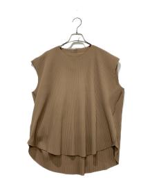 ISSEY MIYAKE me（イッセイ ミヤケ ミー）の古着「ISSEY MIYAKE me ノースリーブブラウス」｜ベージュ