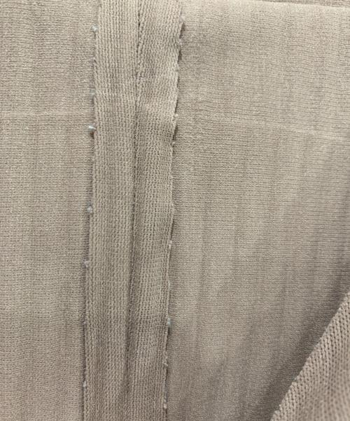 ISSEY MIYAKE me（イッセイ ミヤケ ミー）ISSEY MIYAKE me (イッセイ ミヤケ ミー) ISSEY MIYAKE me ノースリーブブラウス ベージュ サイズ:SIZE Freeの古着・服飾アイテム