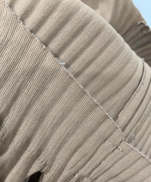ISSEY MIYAKE me（イッセイ ミヤケ ミー）ISSEY MIYAKE me (イッセイ ミヤケ ミー) ISSEY MIYAKE me ノースリーブブラウス ベージュ サイズ:SIZE Freeの古着・服飾アイテム