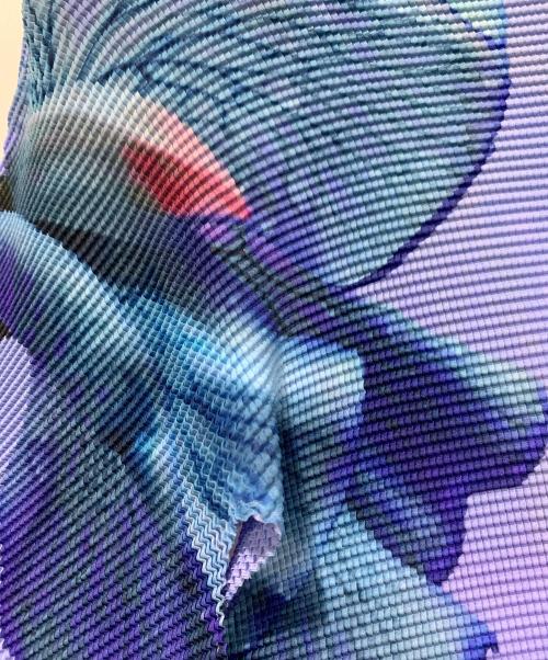 ISSEY MIYAKE me（イッセイ ミヤケ ミー）ISSEY MIYAKE me (イッセイ ミヤケ ミー) 薄手ニット パープル サイズ:SIZE Freeの古着・服飾アイテム