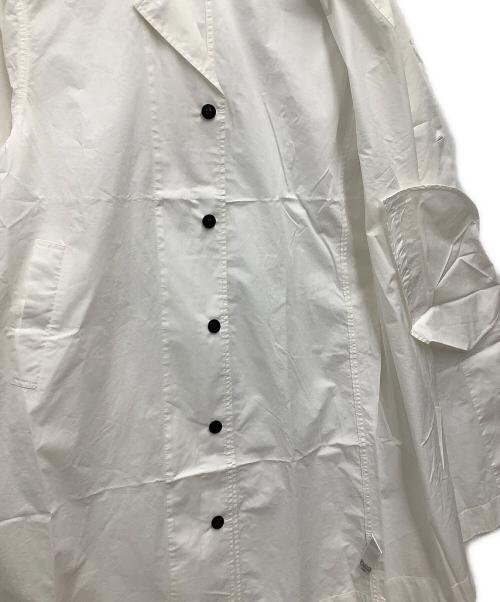 moussy（マウジー）moussy (マウジー) コート ホワイト サイズ:SIZE Free 未使用品の古着・服飾アイテム