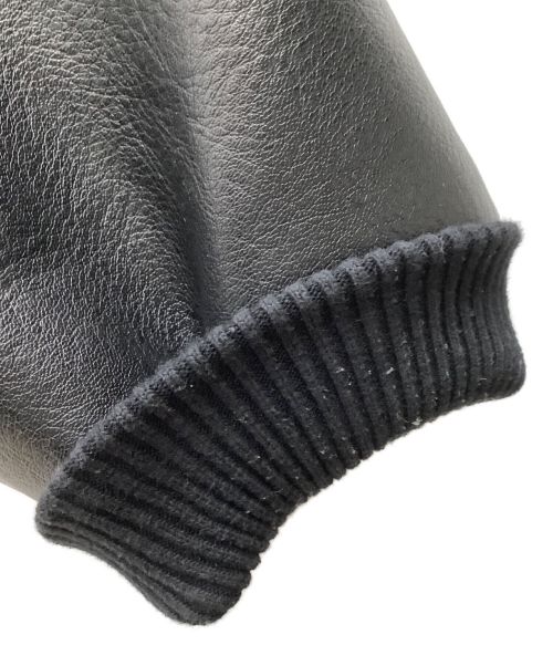 A FEW GOOD KIDS（アフューグッドキッズ）A FEW GOOD KIDS (アフューグッドキッズ) AFGKスタジャン ブラック サイズ:SIZE XLの古着・服飾アイテム