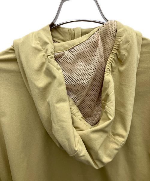 NEW BALANCE（ニューバランス）NEW BALANCE (ニューバランス) サンシールドフルジップフーディ ベージュ サイズ:Sの古着・服飾アイテム