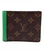 LOUIS VUITTONルイ ヴィトン）の古着「ポルトフォイユ ミュルティプル モノグラム マカサー」｜ブラウン×グリーン