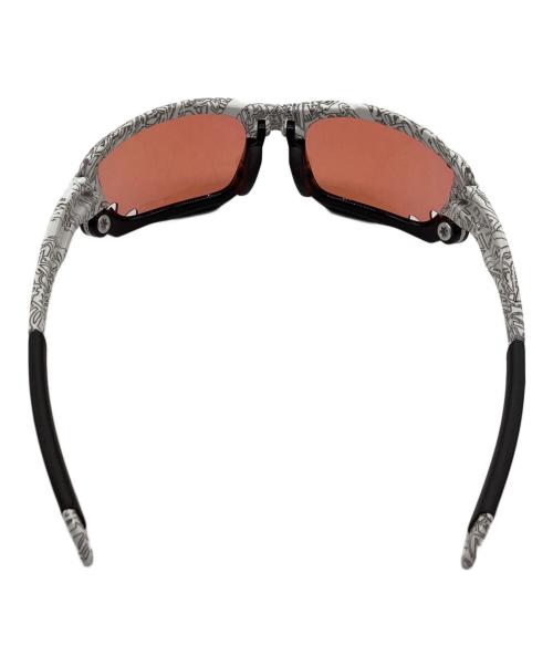 OAKLEY（オークリー）OAKLEY (オークリー) FLAK JACKET サングラス ホワイト×ブラックの古着・服飾アイテム