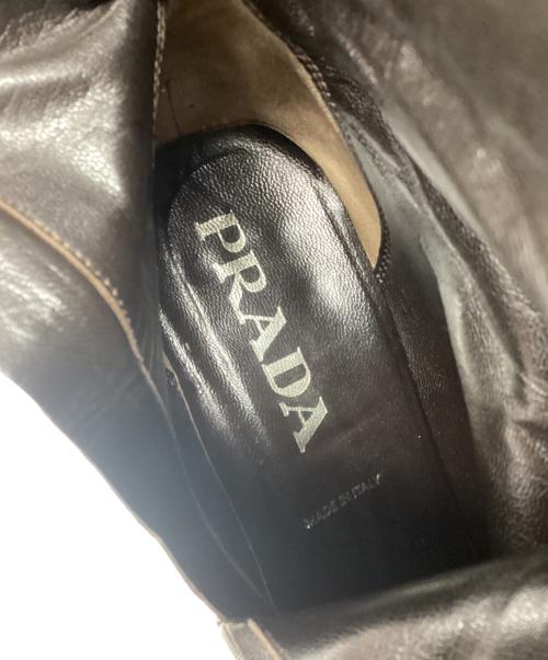 PRADA（プラダ）PRADA (プラダ) ショートブーツ ダークブラウン サイズ:SIZE 37 1/2(24cm相当)の古着・服飾アイテム