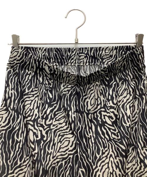 TOGA PULLA（トーガ プルラ）TOGA PULLA (トーガ プルラ) インナーパンツ ベージュ×ブラック サイズ:SIZE M (UK 34)の古着・服飾アイテム