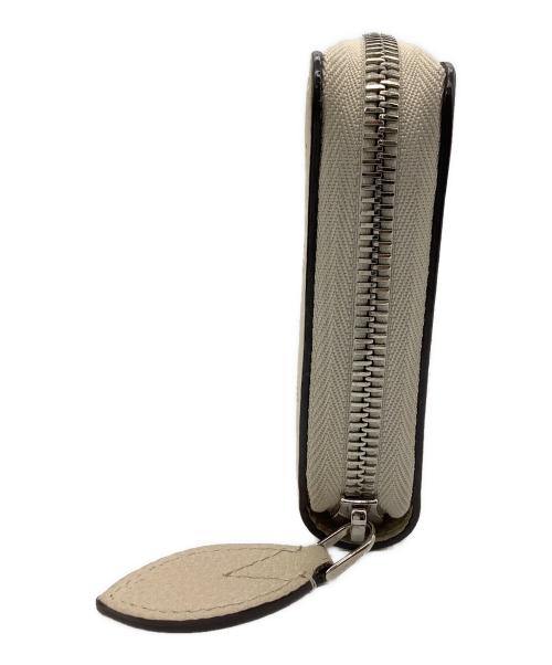 LOUIS VUITTON（ルイ ヴィトン）LOUIS VUITTON (ルイ ヴィトン) ジッピーウォレット アイボリーの古着・服飾アイテム