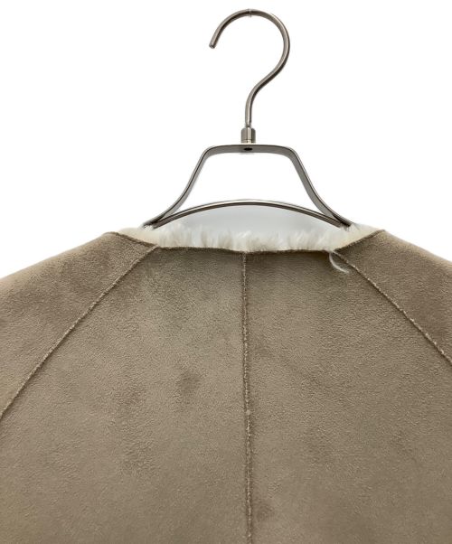 Ameri（アメリ）AMERI (アメリ) リバーシブルツインボアコート/2020AW ベージュ サイズ:SIZE Freeの古着・服飾アイテム