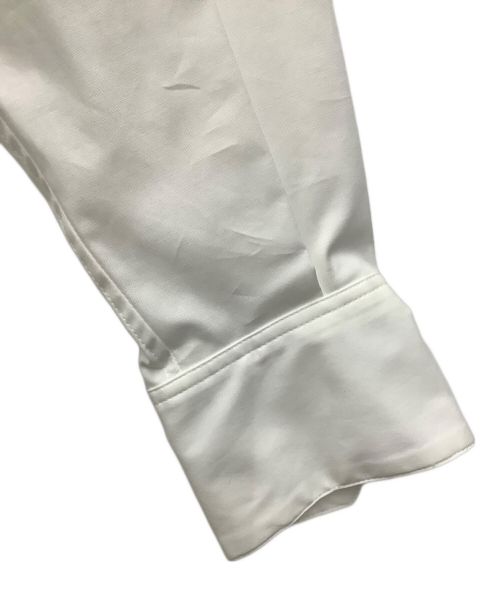 GRACE CLASS（グレースクラス）GRACE CLASS (グレースクラス) バックタックオーバーシャツ ホワイト サイズ:SIZE 36（S相当） 未使用品の古着・服飾アイテム