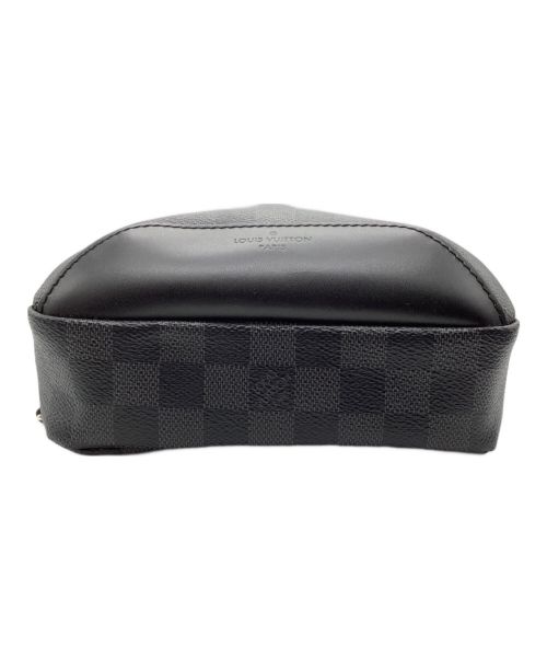 LOUIS VUITTON（ルイ ヴィトン）LOUIS VUITTON (ルイ ヴィトン) アヴェニュー・スリングバッグ ダミエ・グラフィット グレー×ブラックの古着・服飾アイテム