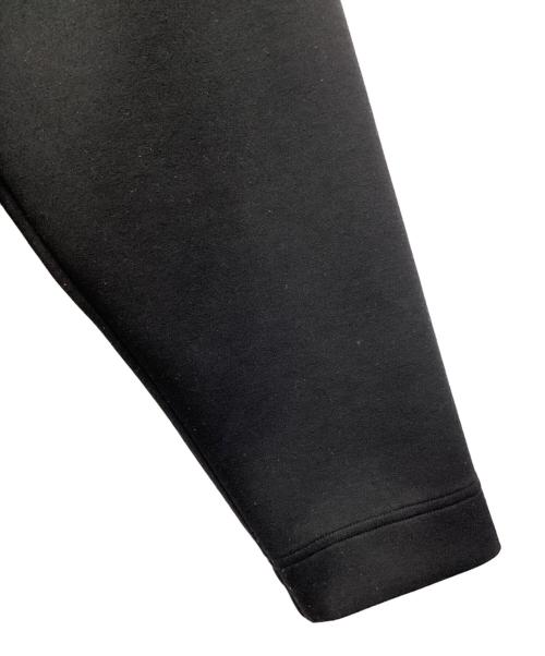 WHITE MOUNTAINEERING（ホワイトマウンテ二アニング）WHITE MOUNTAINEERING (ホワイトマウンテ二アニング) F.C.R.B. (エフシーレアルブリストル) プルオーバースウェット ブラック サイズ:SIZE 3の古着・服飾アイテム