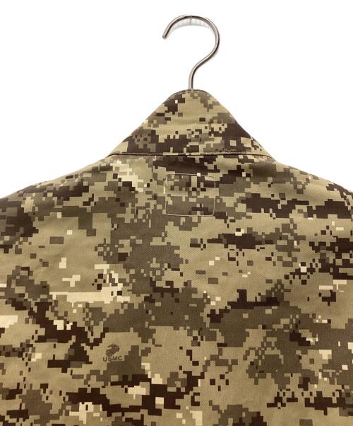 -（-）- (-) ミリタリージャケット アメリカ軍 ベージュ サイズ:SIZE Mの古着・服飾アイテム