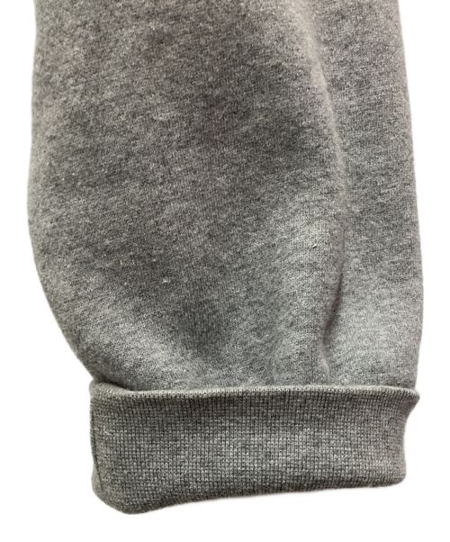 FOG ESSENTIALS（フィアオブゴッド エッセンシャル）FOG ESSENTIALS (フィアオブゴッド エッセンシャル) スウェット グレー サイズ:SIZE 不明の古着・服飾アイテム