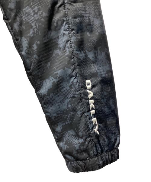 OAKLEY（オークリー）OAKLEY (オークリー) 中綿フーデッドジャケット グレー サイズ:SIZE Lの古着・服飾アイテム