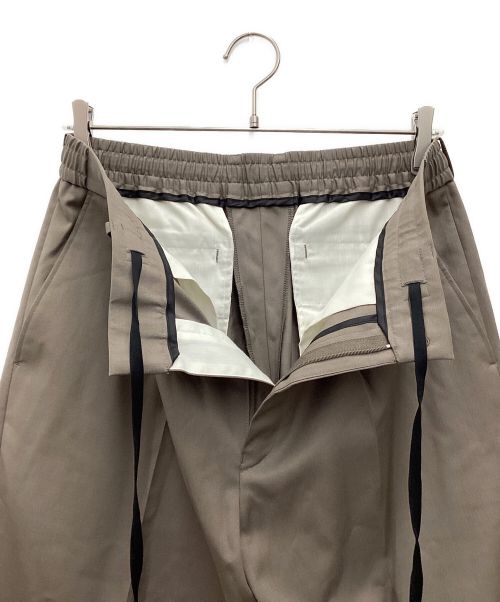 N.HOOLYWOOD（エヌ ハリウッド）N.HOOLYWOOD (エヌ ハリウッド) イージースラックス グレー サイズ:SIZE 38の古着・服飾アイテム