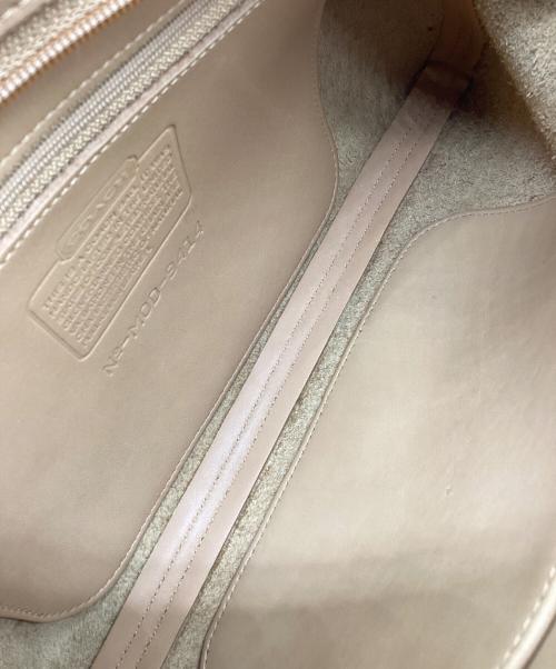 COACH（コーチ）COACH (コーチ) OLD COACH　ショルダーバッグ ベージュの古着・服飾アイテム
