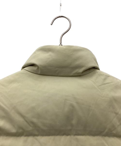 Y-3（ワイスリー）Y-3 (ワイスリー) ダウンジャケット ベージュ サイズ:SIZE Sの古着・服飾アイテム