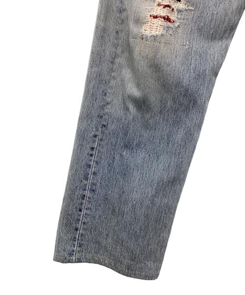 LEVI'S（リーバイス）LEVI'S (リーバイス) ダメージデニムパンツ トップボタン裏216 カナダ製 501 スカイブルー サイズ:SIZE 81cm (W32)の古着・服飾アイテム