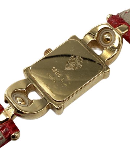 GUCCI（グッチ）GUCCI (グッチ) レディースウォッチ ホワイトの古着・服飾アイテム