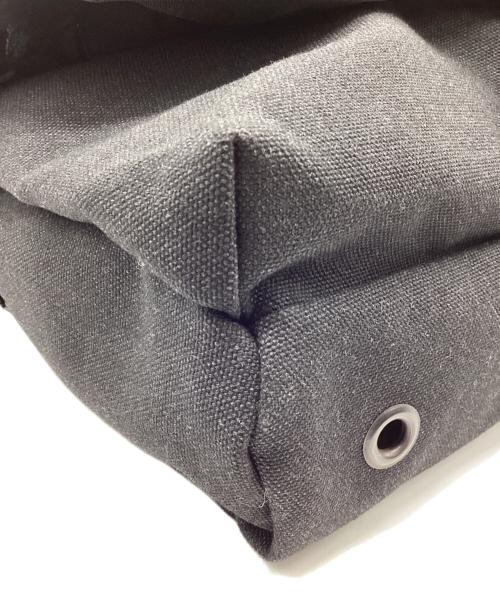 HENDER SCHEME（エンダースキーマ）Hender Scheme (エンダースキーマ) messenger bag small グレー×ブラックの古着・服飾アイテム