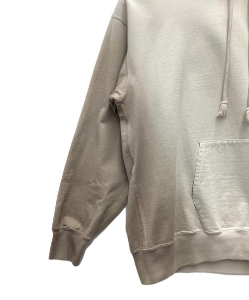 AURALEE（オーラリー）AURALEE (オーラリー) プルオーバーパーカー アイボリー サイズ:SIZE 4の古着・服飾アイテム