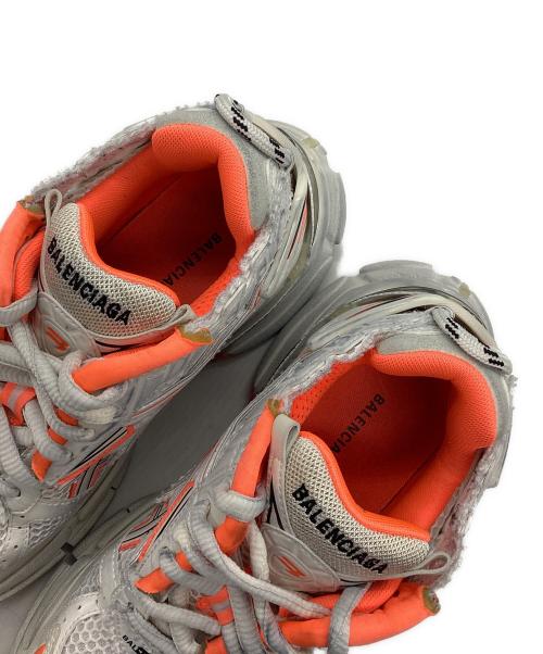 BALENCIAGA（バレンシアガ）BALENCIAGA (バレンシアガ) スニーカー RUNNER ホワイト×オレンジ サイズ:SIZE 39(26cm)の古着・服飾アイテム