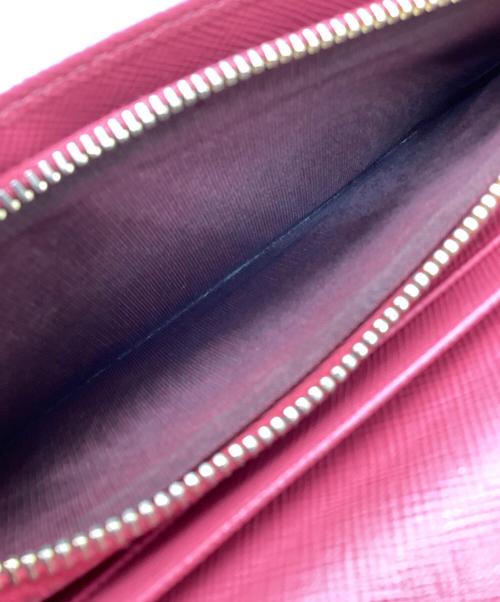 PRADA（プラダ）PRADA (プラダ) 長財布　サフィアーノ ショッキングピンクの古着・服飾アイテム