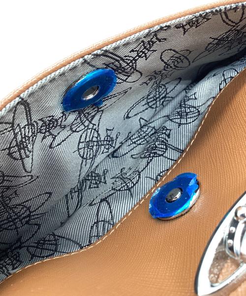 Vivienne Westwood（ヴィヴィアンウエストウッド）Vivienne Westwood (ヴィヴィアンウエストウッド) ショルダーバッグ ブラウンの古着・服飾アイテム