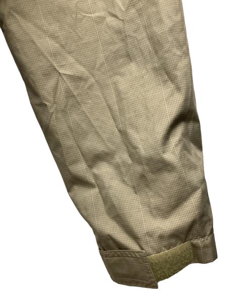 stussy（ステューシー）stussy (ステューシー) ナイロントラックジャケット ベージュ×ネイビー サイズ:SIZE Mの古着・服飾アイテム