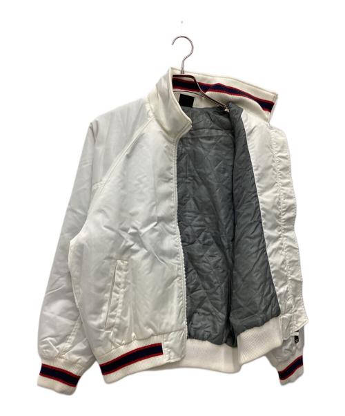 NEW BALANCE（ニューバランス）NEW BALANCE (ニューバランス) スタジャン ホワイト サイズ:SIZE Mの古着・服飾アイテム