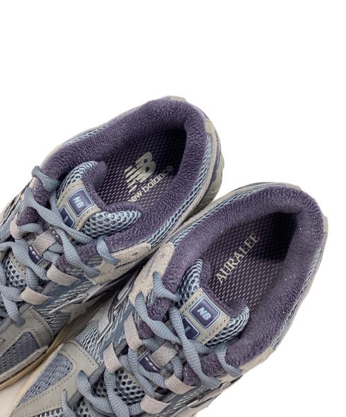 NEW BALANCE（ニューバランス）NEW BALANCE (ニューバランス) AURALEE (オーラリー) スニーカー グレー×スカイブルー サイズ:SIZE 26.5cmの古着・服飾アイテム