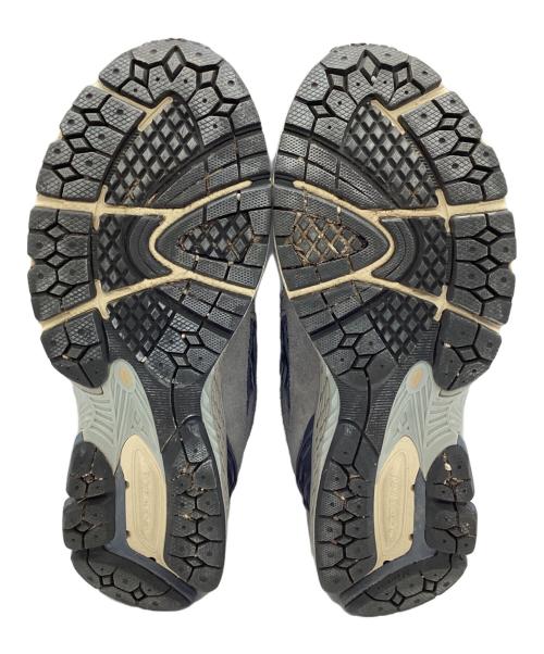 NEW BALANCE（ニューバランス）NEW BALANCE (ニューバランス) AURALEE (オーラリー) スニーカー グレー×スカイブルー サイズ:SIZE 26.5cmの古着・服飾アイテム