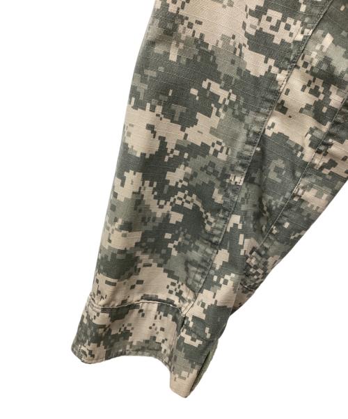 US ARMY（ユーエスアーミー）US ARMY (ユーエスアーミー) コンバットジャケット オリーブ サイズ:SIZE Sの古着・服飾アイテム