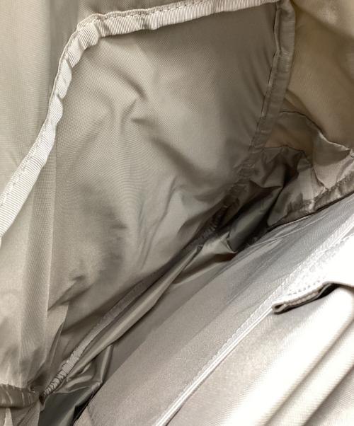 THE NORTH FACE（ザ ノース フェイス）THE NORTH FACE (ザ ノース フェイス) ボルダートートパック ベージュ 未使用品の古着・服飾アイテム