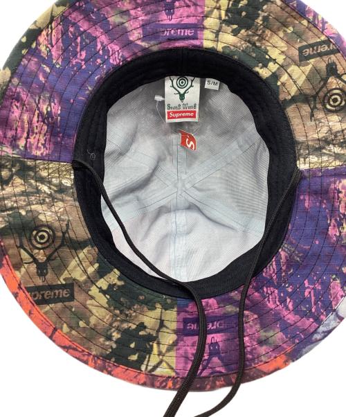 SUPREME（シュプリーム）Supreme (シュプリーム) south2 west8 (サウスツー ウエストエイト) ハット パープルの古着・服飾アイテム