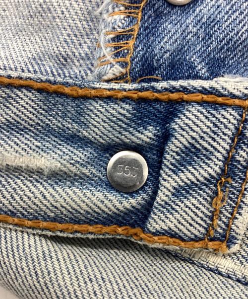 LEVI'S（リーバイス）LEVI'S (リーバイス)  推定80-90’s ダメージ加工デニムパンツ 501xx  トップボタン裏553  スカイブルー サイズ:SIZE 86cm (W34)の古着・服飾アイテム