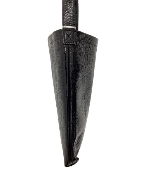 HENDER SCHEME（エンダースキーマ）Hender Scheme (エンダースキーマ) パテントレザーショルダーバッグ ブラックの古着・服飾アイテム